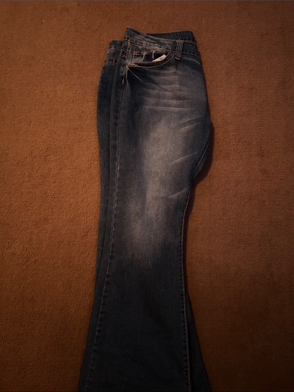 Flared Jeans, Red Rivet (17) - Picture 2 of 4